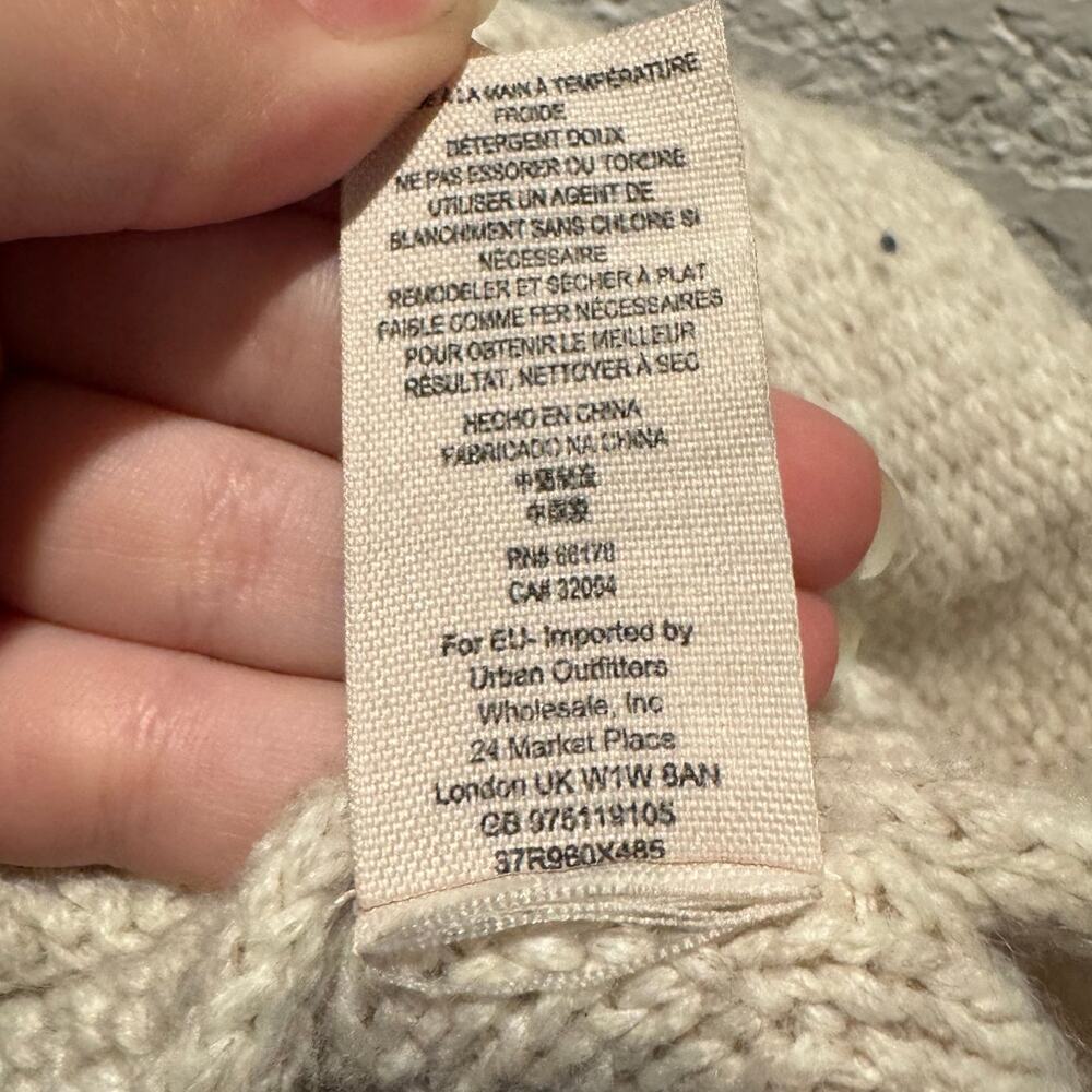 free people | oversized wool oatmeal cream knit cardigan women’s sweater sz XS - Picture 9 of 10